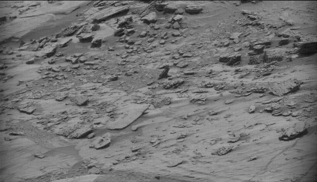 Sol 4890: Mast Camera (Mastcam)