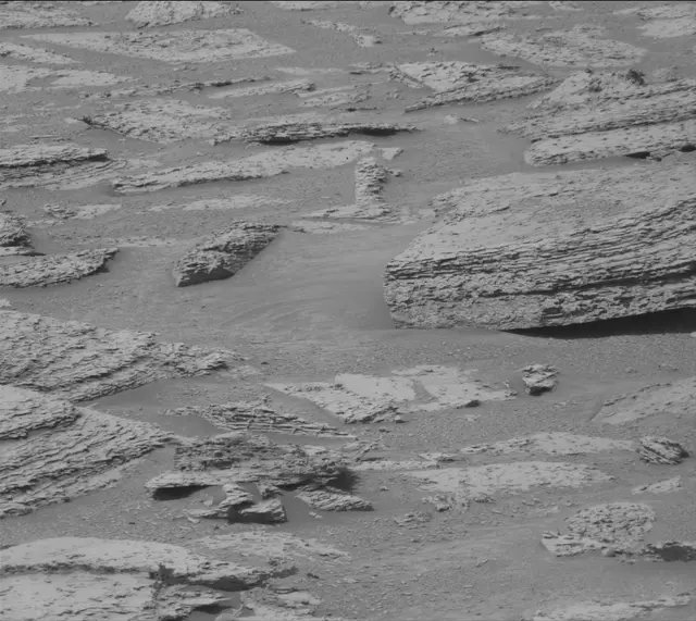 Sol 4890: Mast Camera (Mastcam)