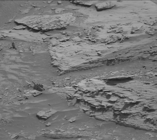 Sol 4890: Mast Camera (Mastcam)