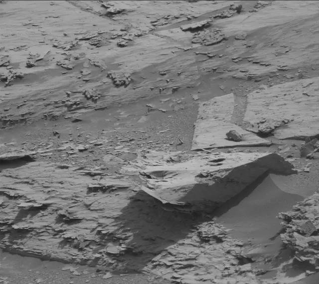 Sol 4890: Mast Camera (Mastcam)
