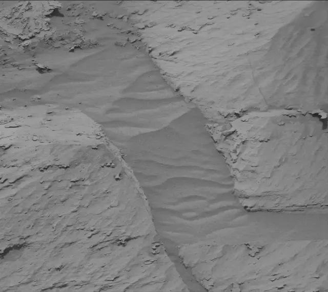 Sol 4890: Mast Camera (Mastcam)