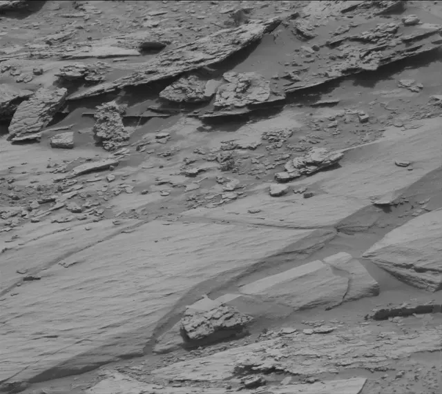Sol 4890: Mast Camera (Mastcam)