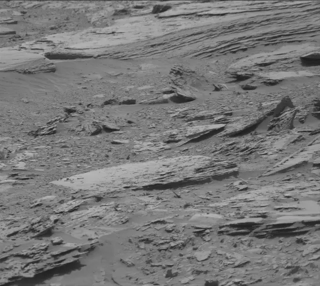 Sol 4890: Mast Camera (Mastcam)