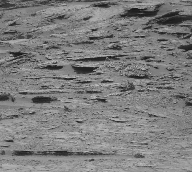 Sol 4890: Mast Camera (Mastcam)