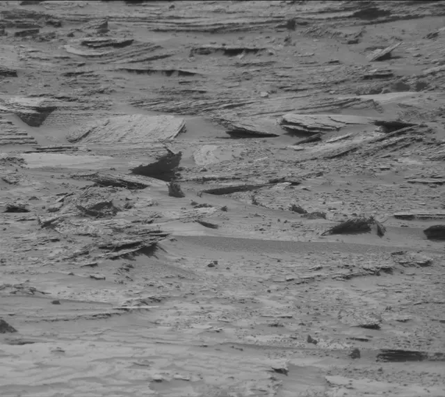 Sol 4890: Mast Camera (Mastcam)