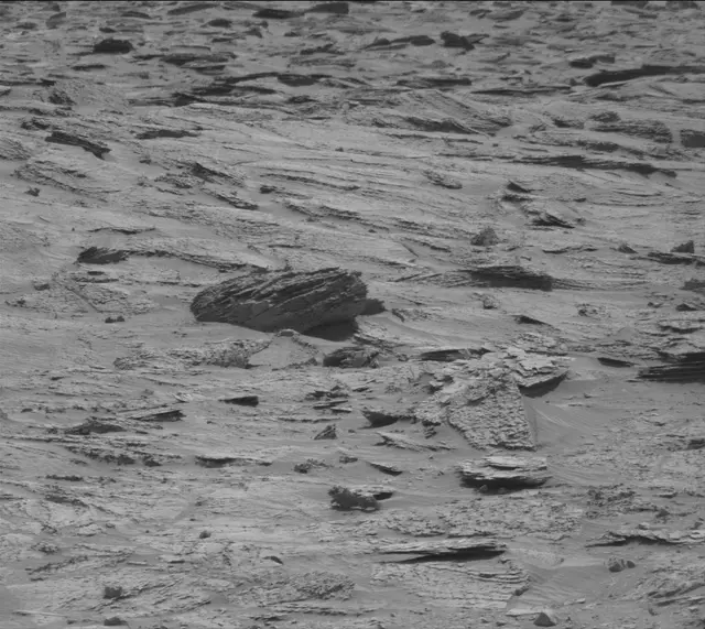 Sol 4890: Mast Camera (Mastcam)