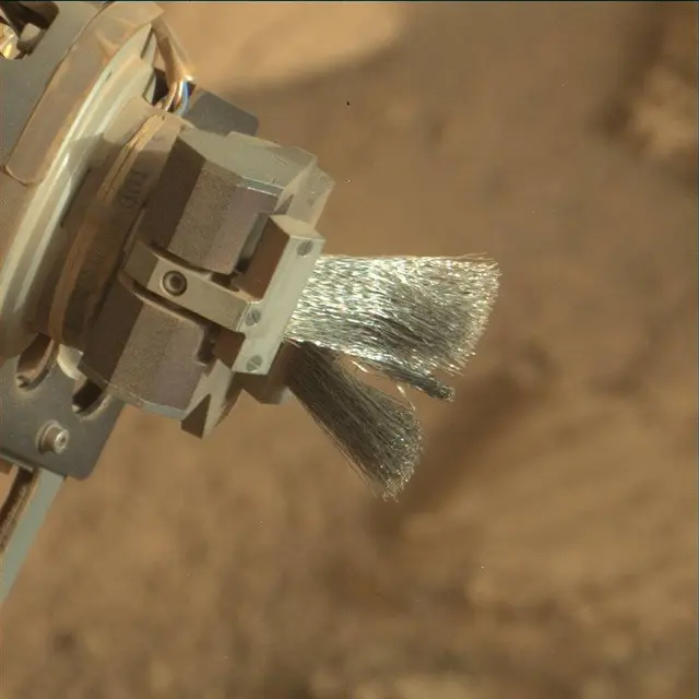 Sol 4890: Mast Camera (Mastcam)