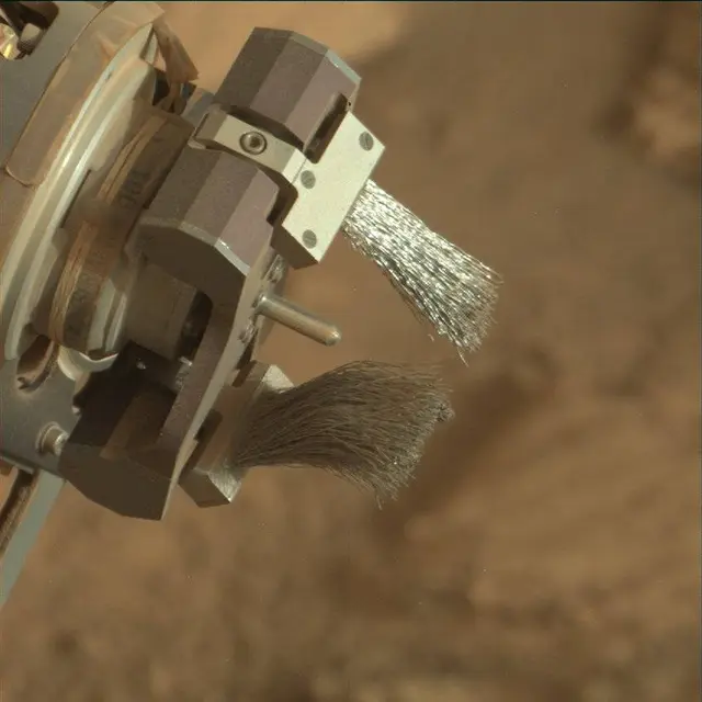 Sol 4890: Mast Camera (Mastcam)