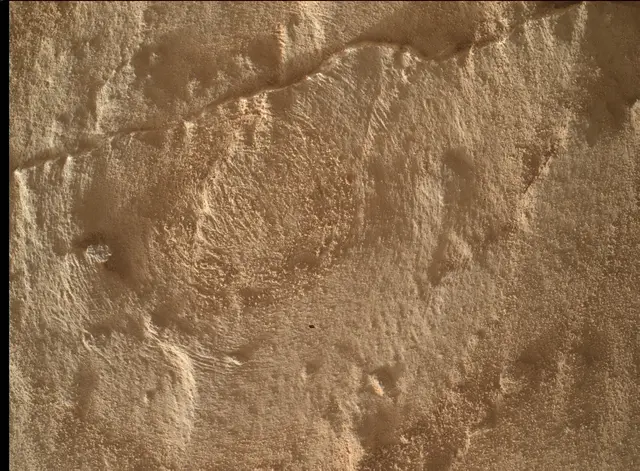 Sol 4890: Mars Hand Lens Imager (MAHLI)
