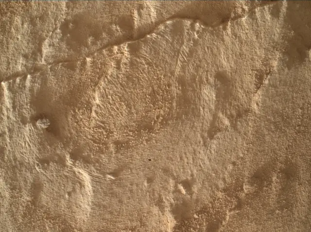 Sol 4890: Mars Hand Lens Imager (MAHLI)