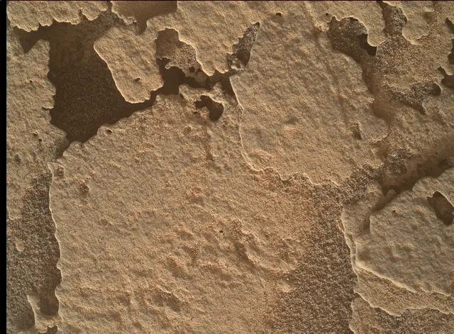 Sol 4890: Mars Hand Lens Imager (MAHLI)
