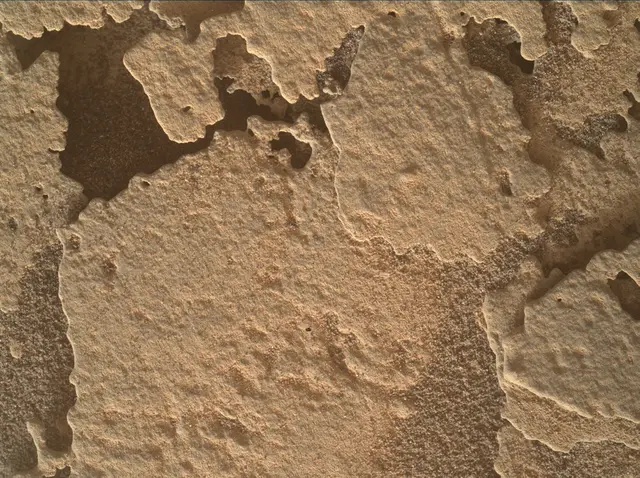 Sol 4890: Mars Hand Lens Imager (MAHLI)