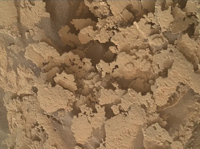 Sol 4890: Mars Hand Lens Imager (MAHLI)
