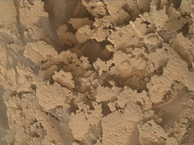 Sol 4890: Mars Hand Lens Imager (MAHLI)