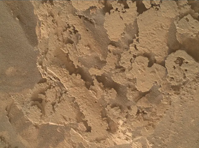 Sol 4890: Mars Hand Lens Imager (MAHLI)