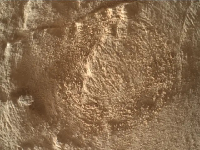 Sol 4890: Mars Hand Lens Imager (MAHLI)