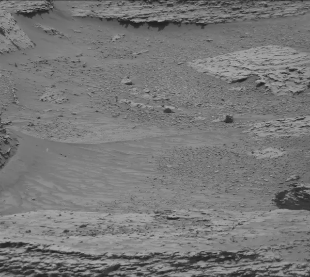 Sol 4893: Mast Camera (Mastcam)
