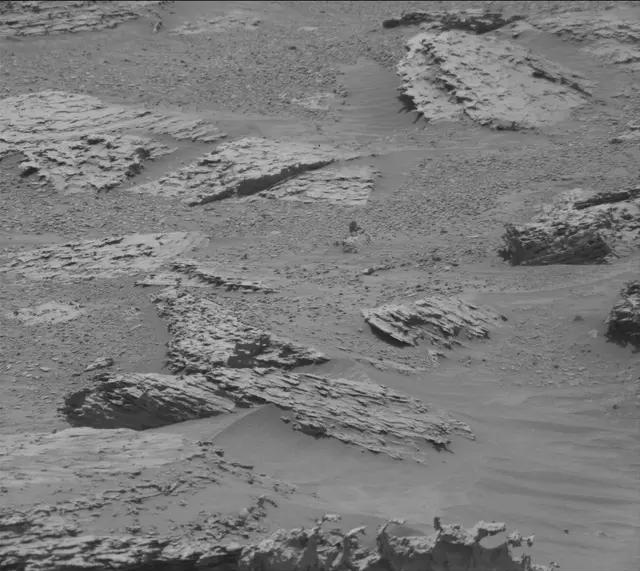 Sol 4893: Mast Camera (Mastcam)