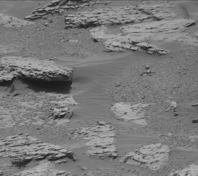 Sol 4893: Mast Camera (Mastcam)