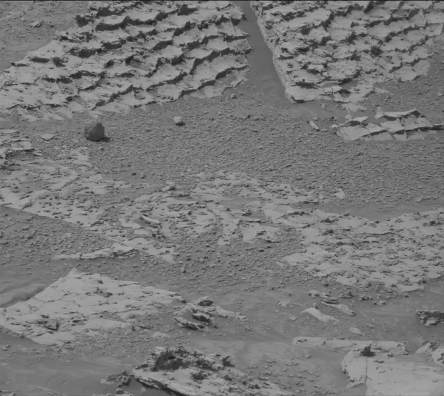 Sol 4893: Mast Camera (Mastcam)