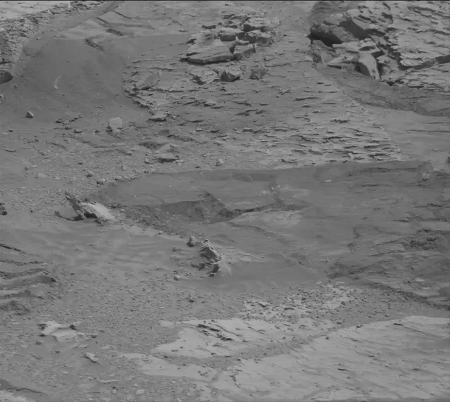 Sol 4893: Mast Camera (Mastcam)
