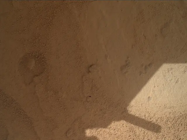 Sol 4895: Mars Hand Lens Imager (MAHLI)