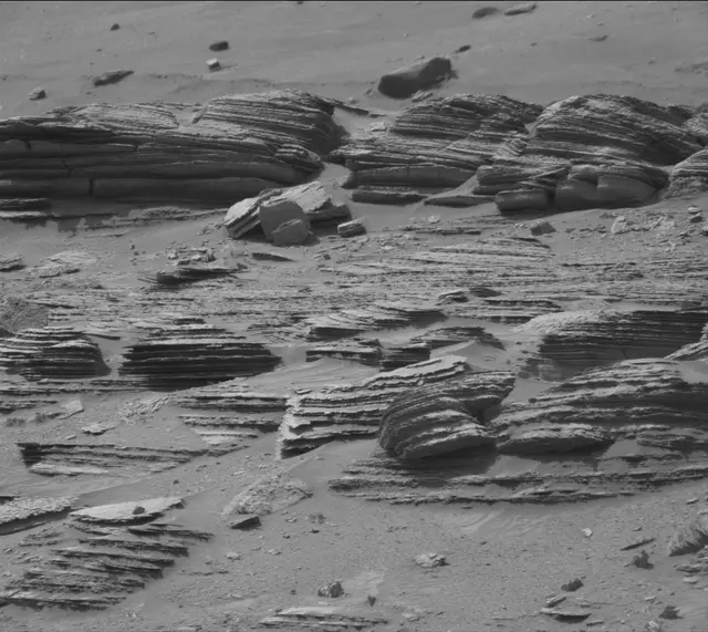 Sol 4898: Mast Camera (Mastcam)
