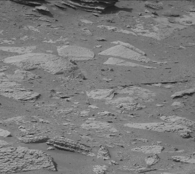 Sol 4898: Mast Camera (Mastcam)