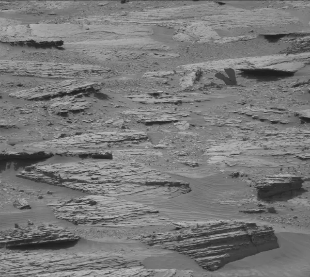 Sol 4898: Mast Camera (Mastcam)