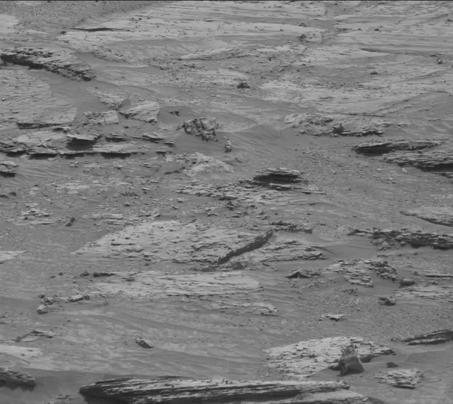 Sol 4898: Mast Camera (Mastcam)