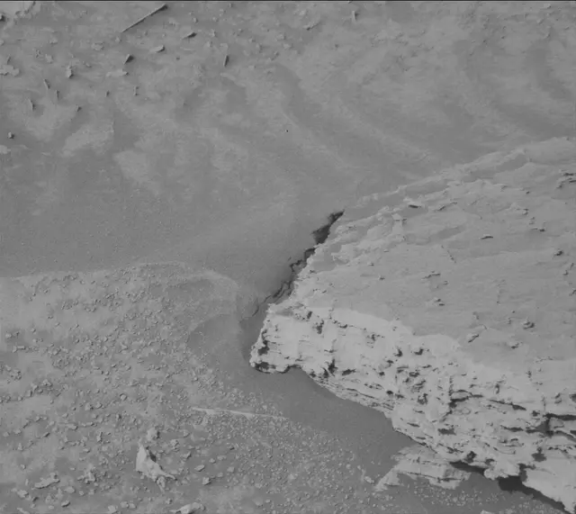 Sol 4899: Mast Camera (Mastcam)
