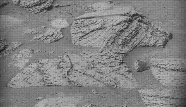 Sol 4901: Mast Camera (Mastcam)