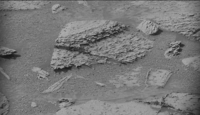 Sol 4901: Mast Camera (Mastcam)