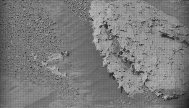 Sol 4901: Mast Camera (Mastcam)