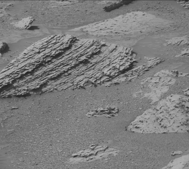 Sol 4901: Mast Camera (Mastcam)