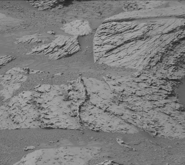 Sol 4901: Mast Camera (Mastcam)