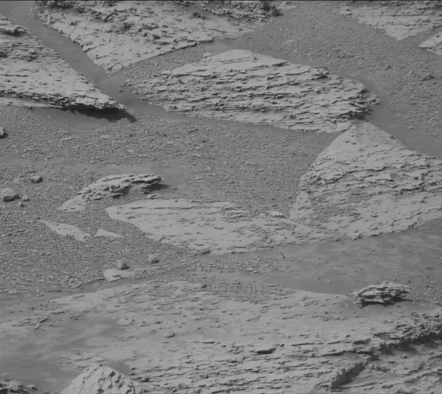 Sol 4901: Mast Camera (Mastcam)