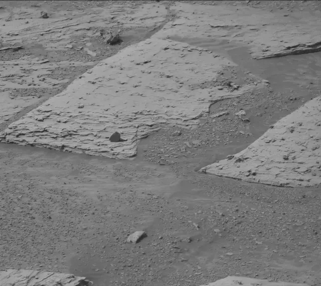 Sol 4901: Mast Camera (Mastcam)