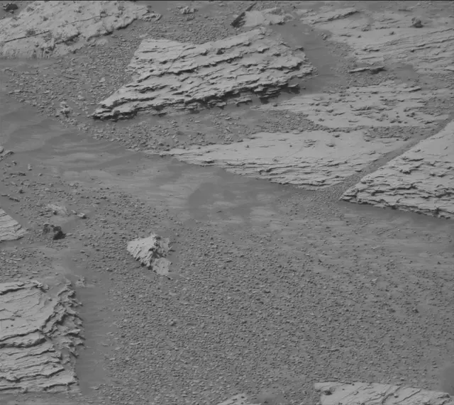 Sol 4901: Mast Camera (Mastcam)