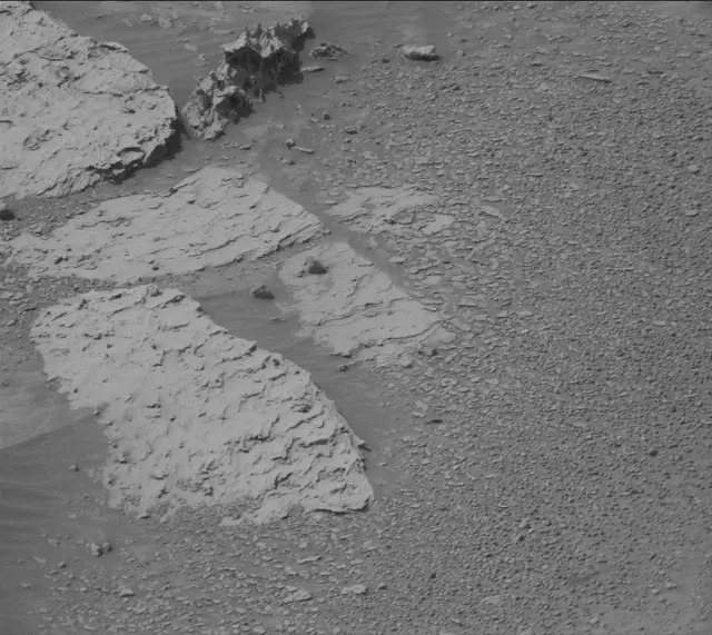 Sol 4901: Mast Camera (Mastcam)