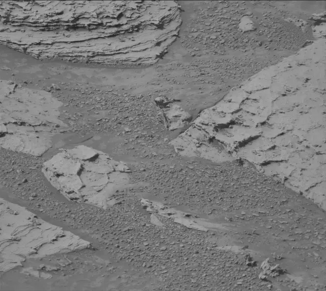 Sol 4901: Mast Camera (Mastcam)