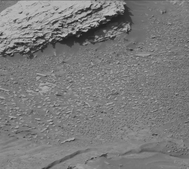 Sol 4901: Mast Camera (Mastcam)