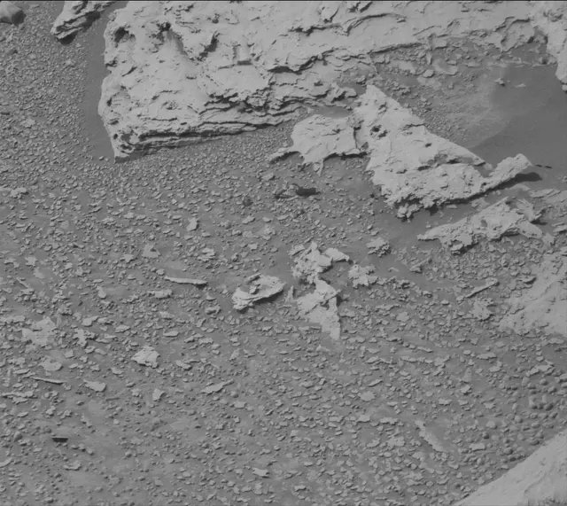Sol 4901: Mast Camera (Mastcam)
