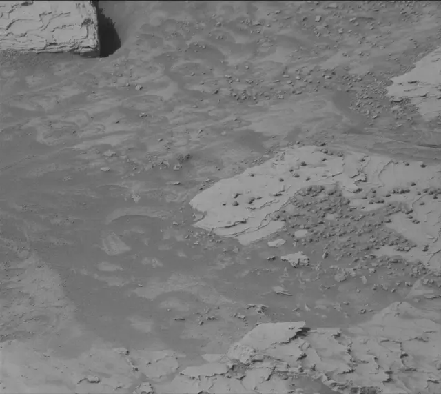 Sol 4901: Mast Camera (Mastcam)