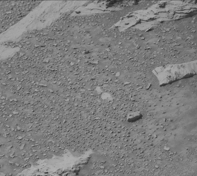 Sol 4901: Mast Camera (Mastcam)