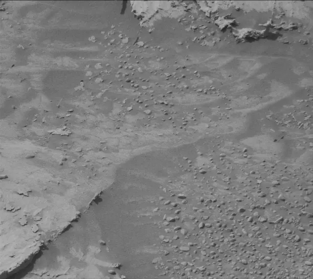 Sol 4901: Mast Camera (Mastcam)