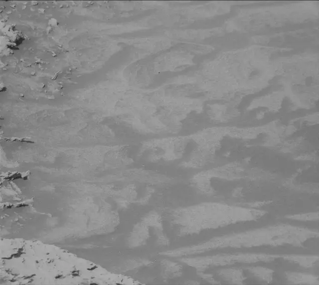 Sol 4904: Mast Camera (Mastcam)