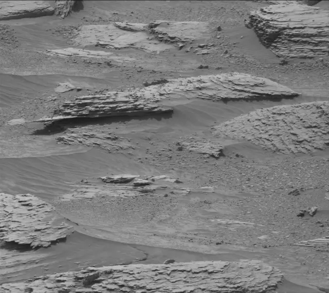 Sol 4910: Mast Camera (Mastcam)
