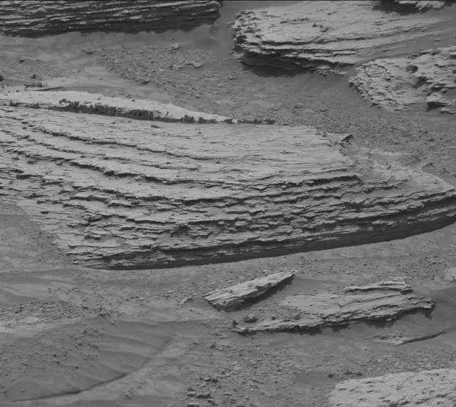 Sol 4910: Mast Camera (Mastcam)