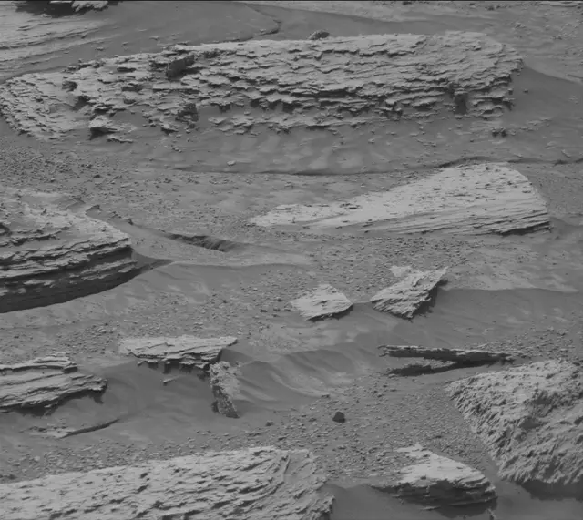 Sol 4910: Mast Camera (Mastcam)